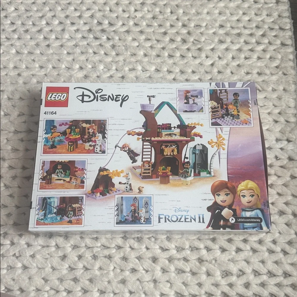 LEGO Disney Frozen II Enchanted Treehouse 41164 New Sealed 302 Pieces